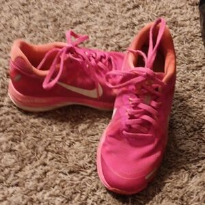 Nike Women's Bright Pink Athletic Shoes